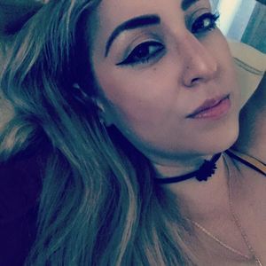 Meet your Posher, Ana